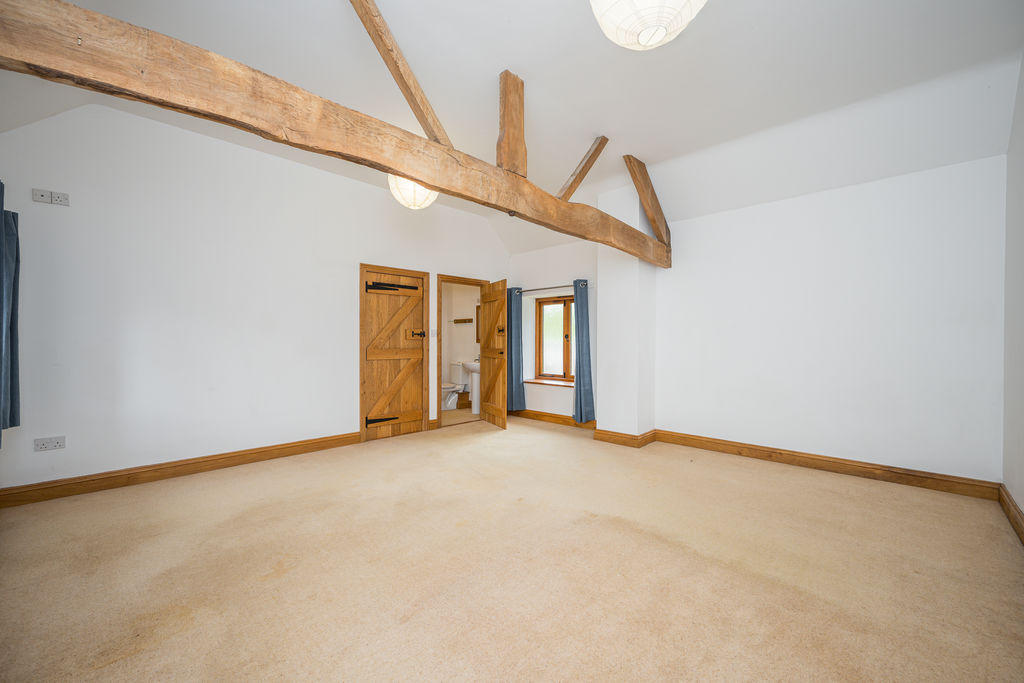 Bedroom- click for photo gallery